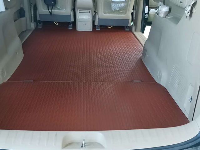 카니발 3세대 5인승 · 좌석수 변경 · 오렌지 시공 사진
